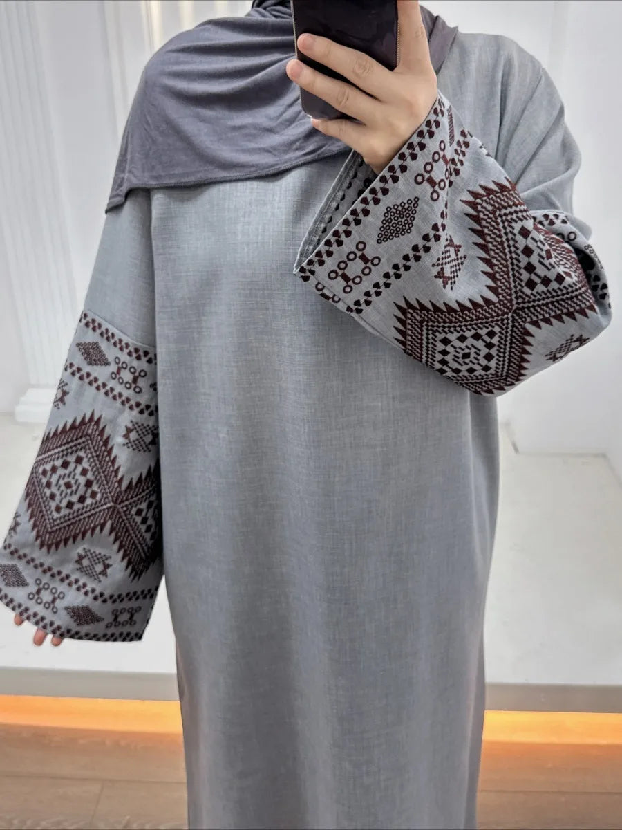 Modest abaya without extras
