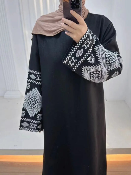 Modest abaya without extras
